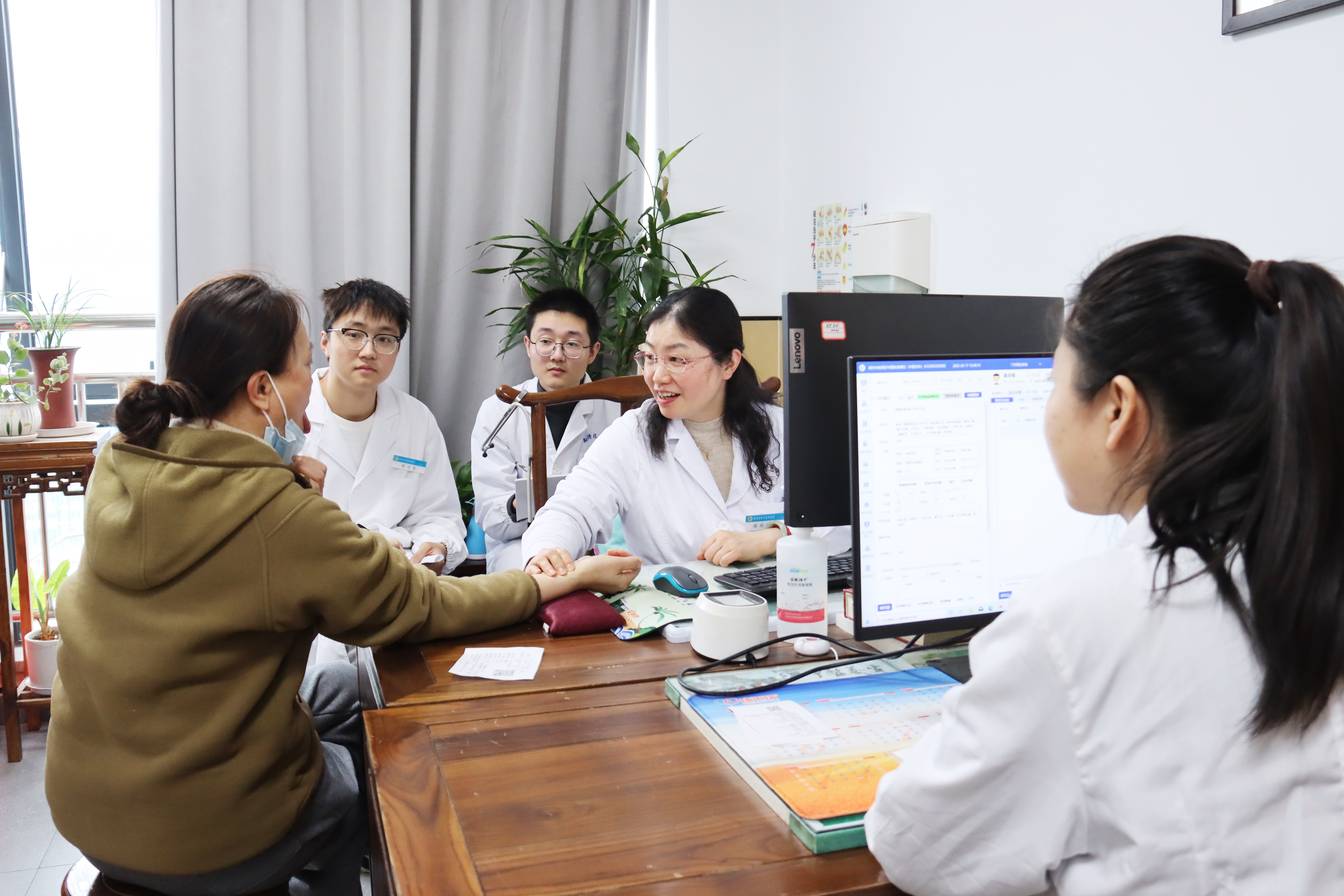 喜报！我院褚娟红主任中医师荣膺&ldquo;浙江省名中医&rdquo;